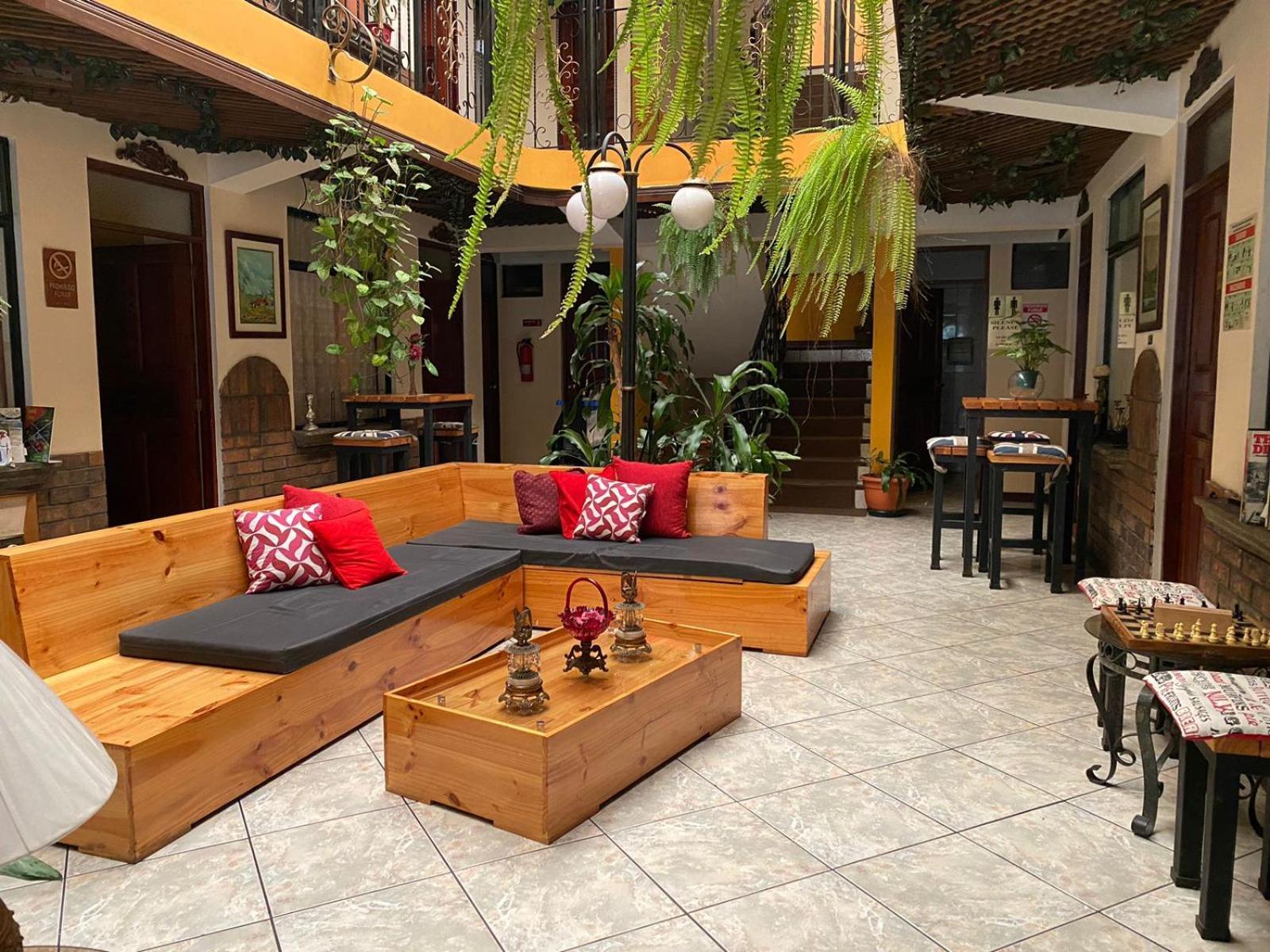 Hotel Amon Real Costa Rica San José Extérieur photo